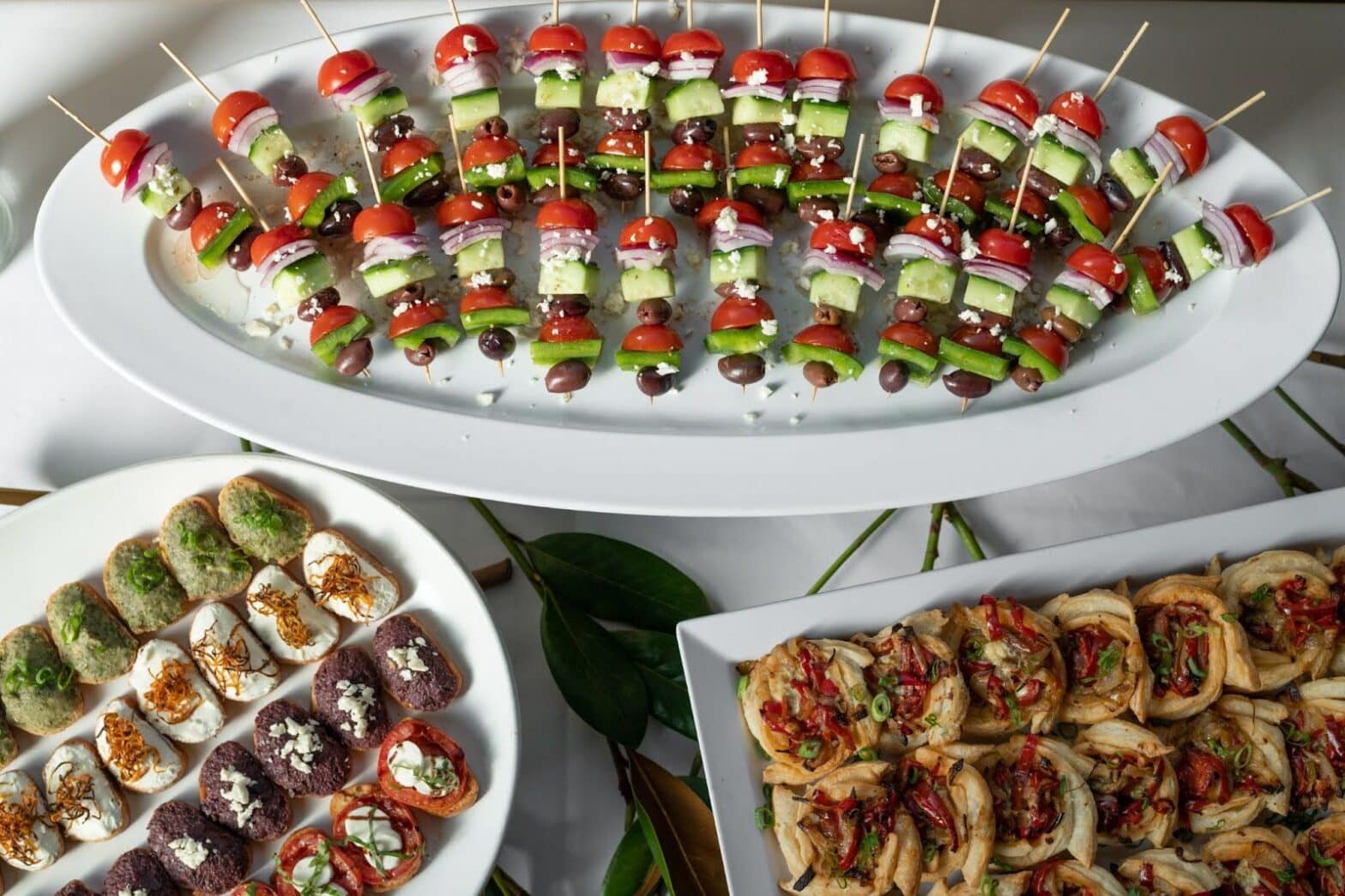 Featured image for post: Which is Best? Wedding Dinner vs. Hors d’oeuvres/Finger Food